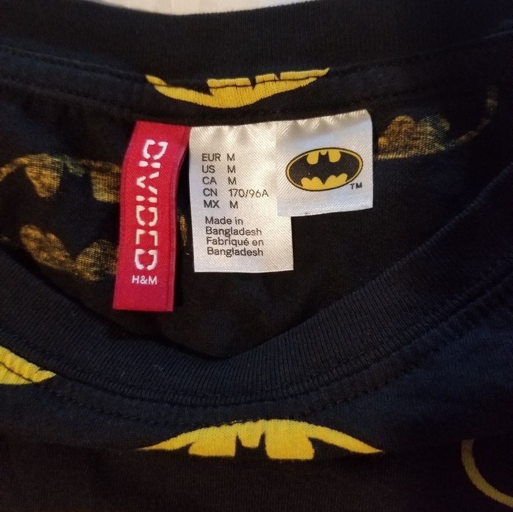 Batman Crop Top - Picture 3 of 3